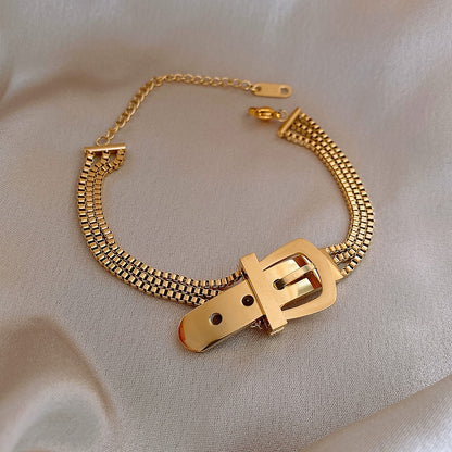 Golden Pendant Bracelet